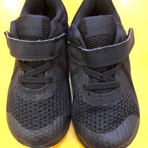 Nike Toddler Boy Velcro Tennis Shoes, sz 8C